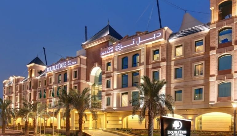 فندق دبل تري هيلتون المروج