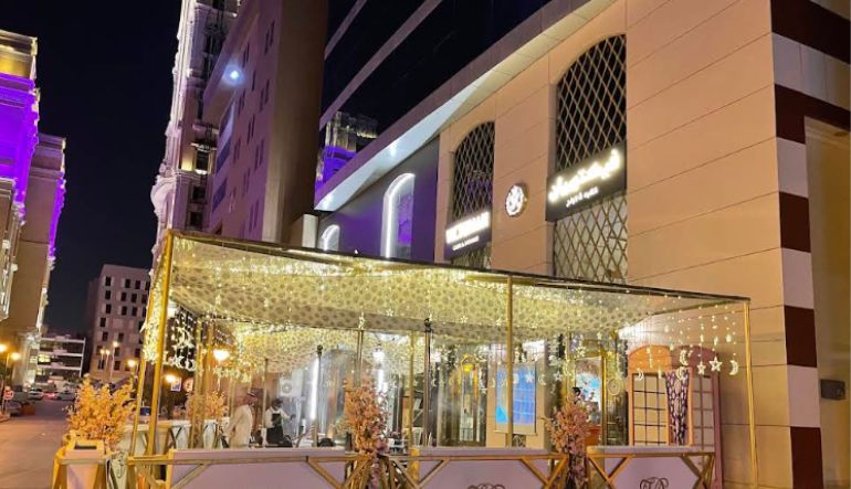 فيكتوريان كافيه اند لاونج الرياض