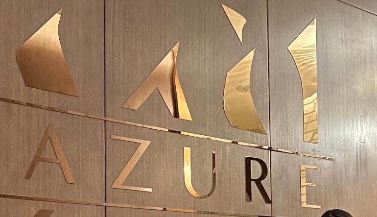 مطعم أزور